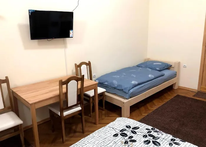 Gil Apartments, Korzo 7,2 Centre